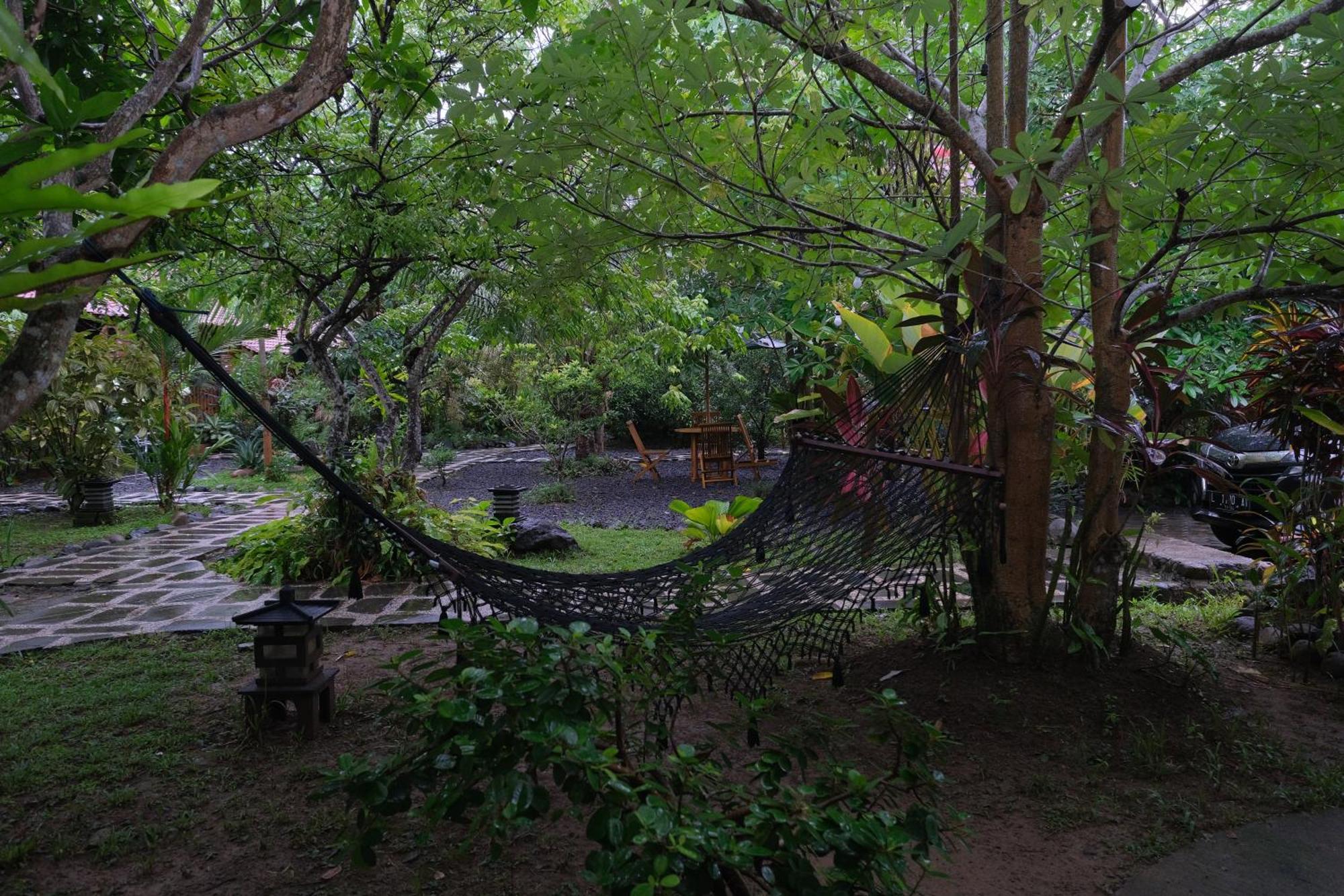 Java Turtle Lodge Meru Betiri Banyuwangi  Exterior photo